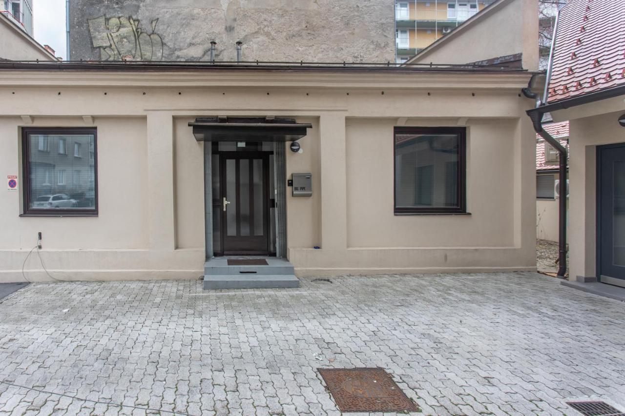 Big Pipe Apartment Ljubljana Dış mekan fotoğraf